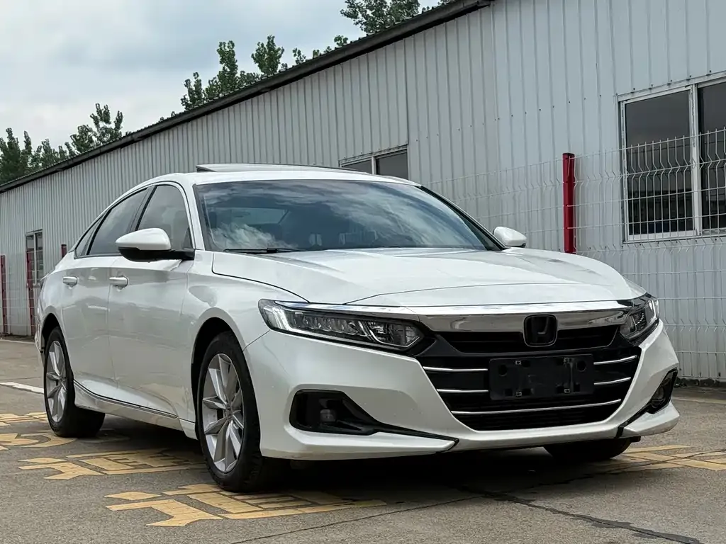 Honda Accord — фото 4