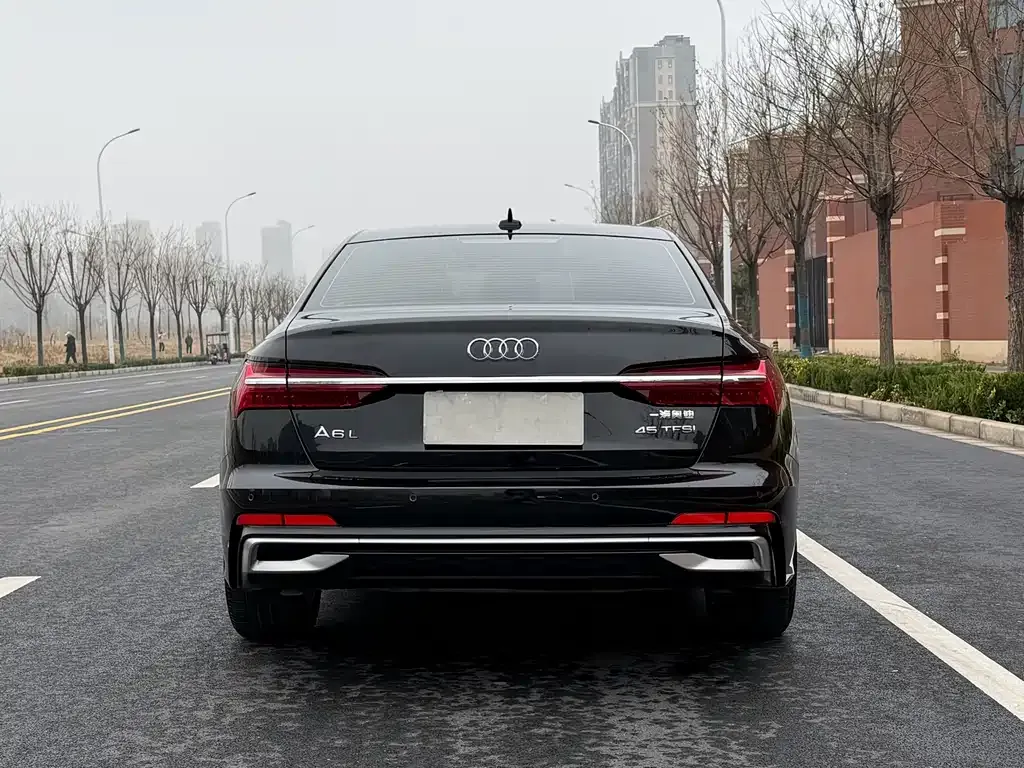 Audi A6L — фото 3