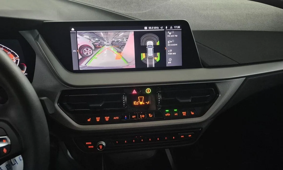 BMW 1-Series 2021 из KR, фото 9