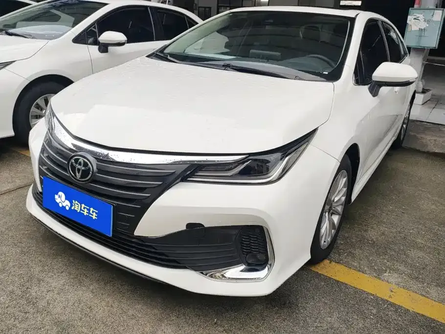 Toyota Allion — фото 1