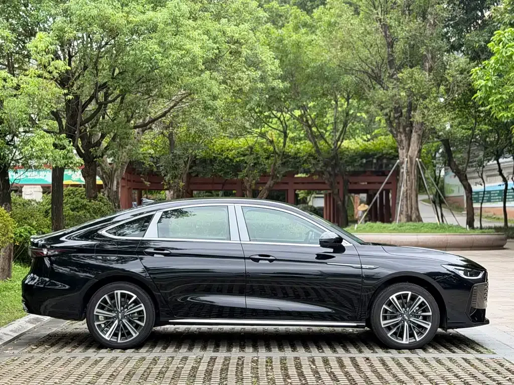 Chery Arrizo 8 PRO — фото 10