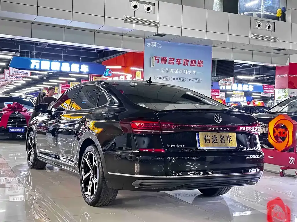 Volkswagen Passat — фото 9