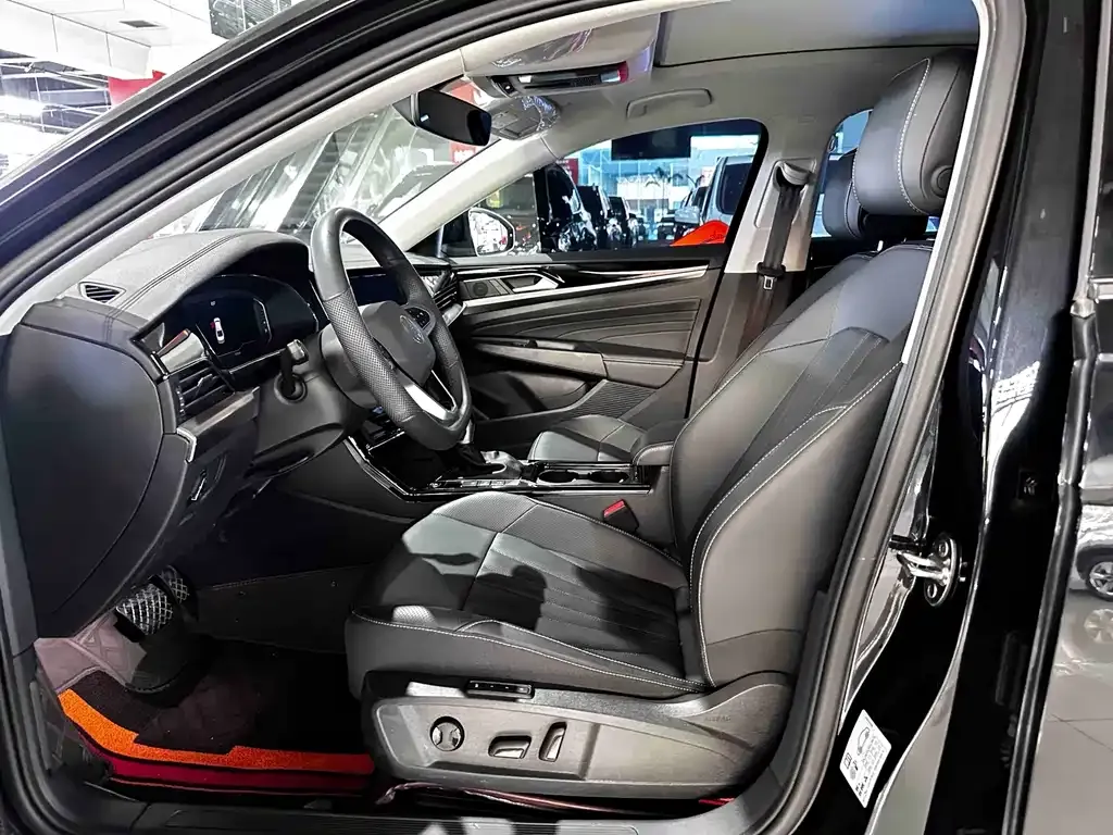 Volkswagen Passat — фото 8
