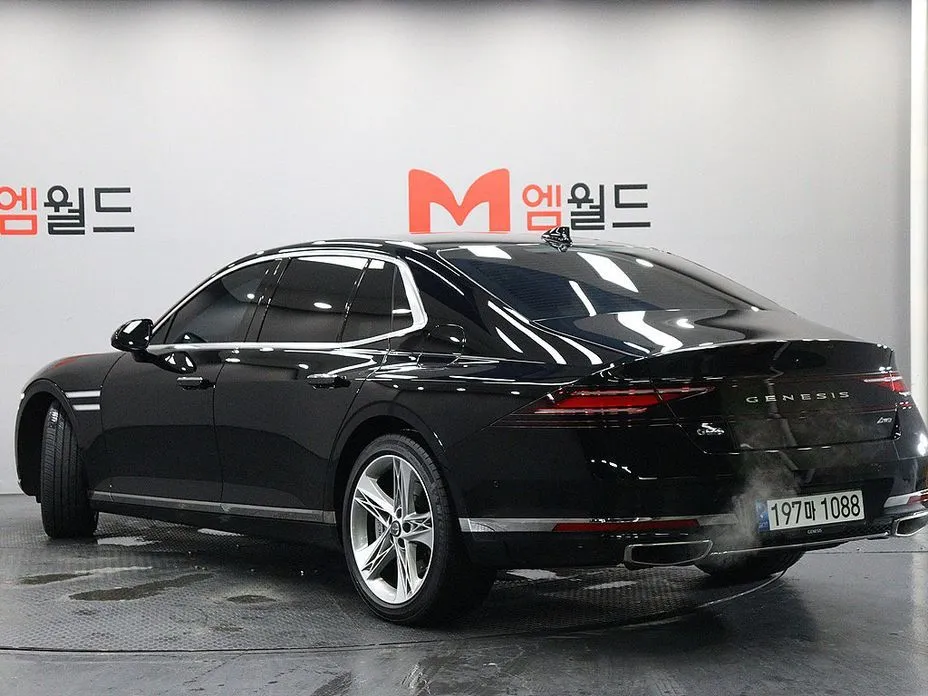 Genesis G90 — фото 10