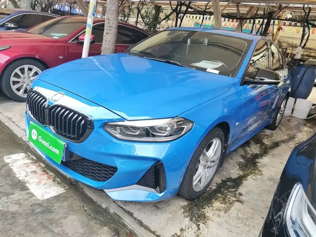 BMW 1 Series — фото 1