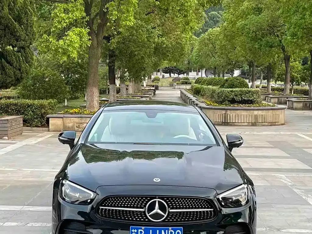 Mercedes-Benz E-Class (Import) — фото 7