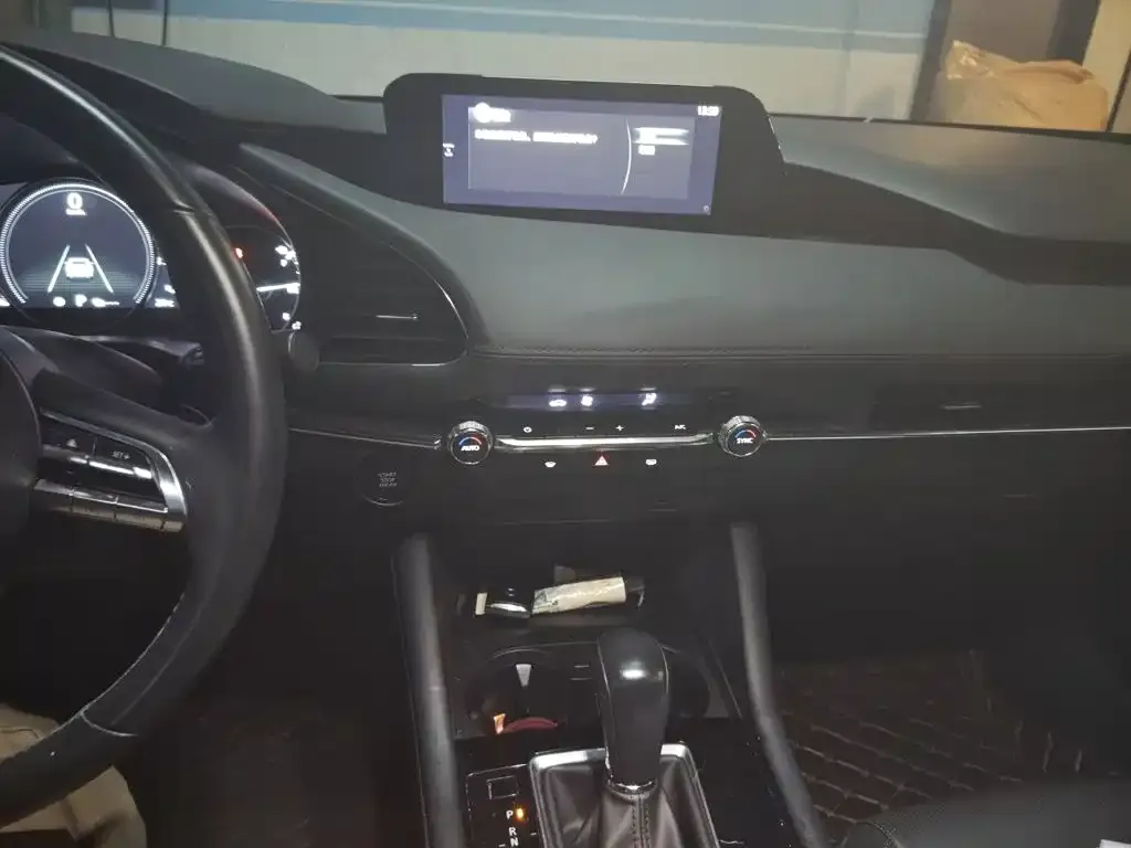 Mazda 3 Axela 2021 из CN, фото 6