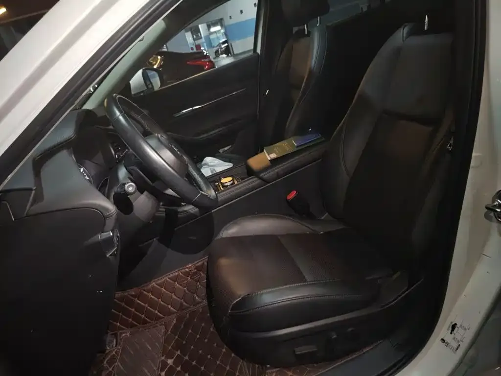 Mazda 3 Axela 2021 из CN, фото 5