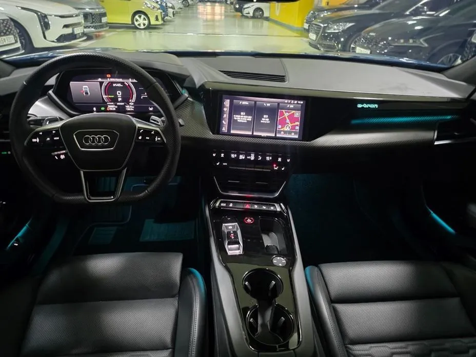 Audi e-tron GT — фото 8