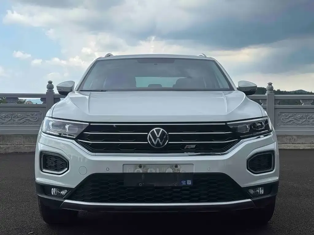 Volkswagen T-Roc — фото 4