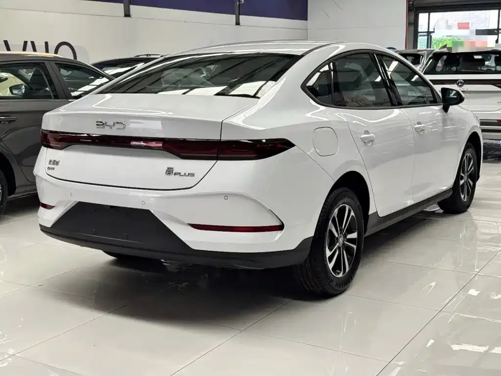 BYD Qin PLUS — фото 9