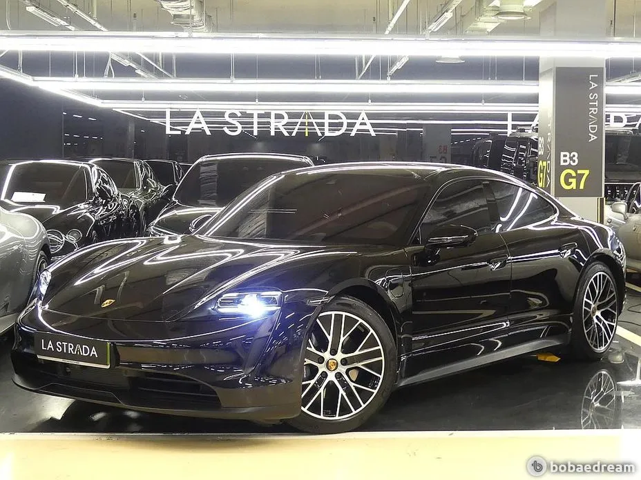 Porsche Taycan 2023 из KR, фото 8