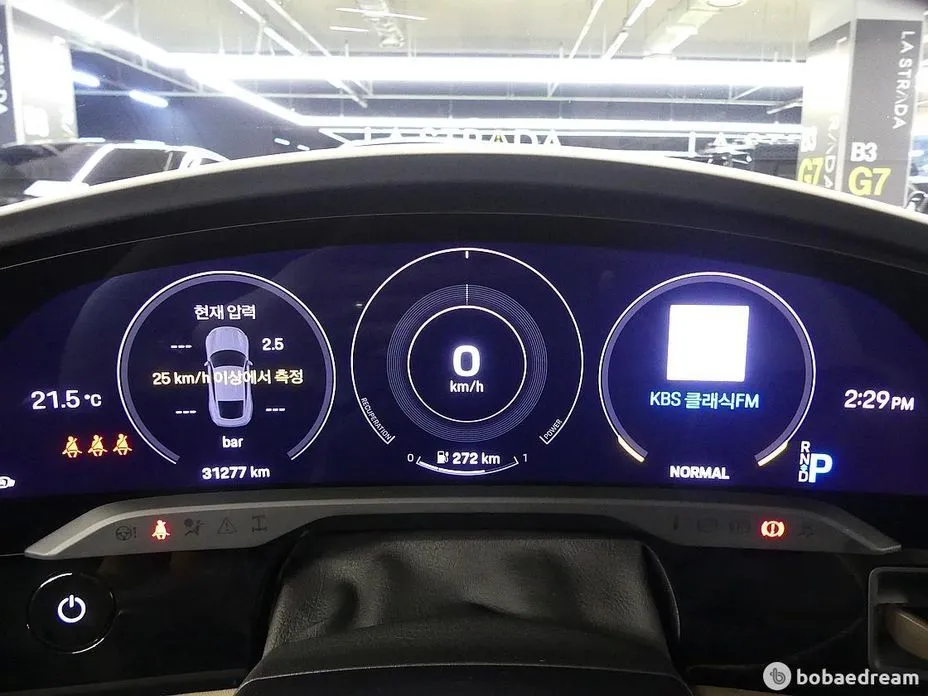 Porsche Taycan 2023 из KR, фото 4