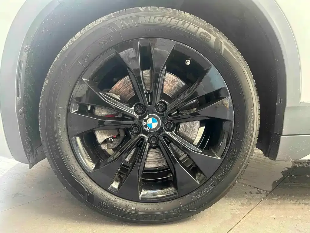 BMW X2 — фото 9