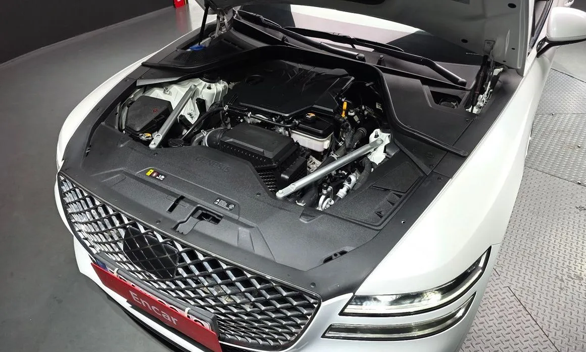 Genesis G80 — фото 10