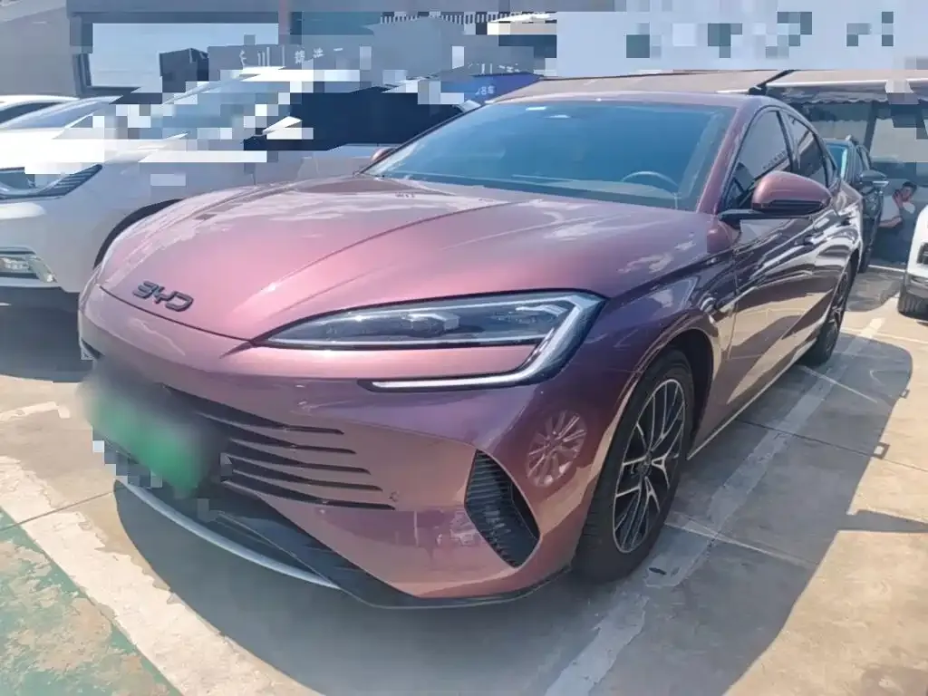 BYD Seal — фото 2