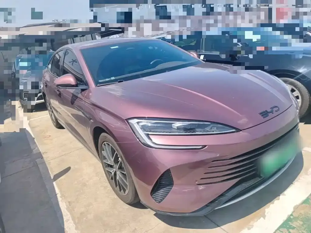 BYD Seal — фото 10