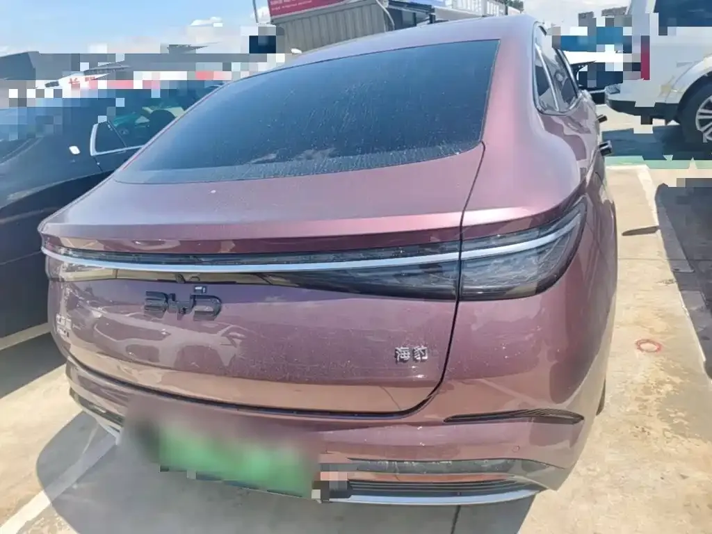 BYD Seal — фото 7