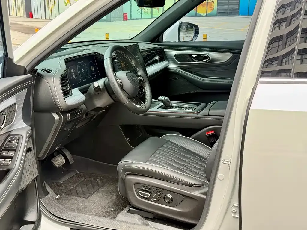 GAC Motor Trumpchi GS8 — фото 4
