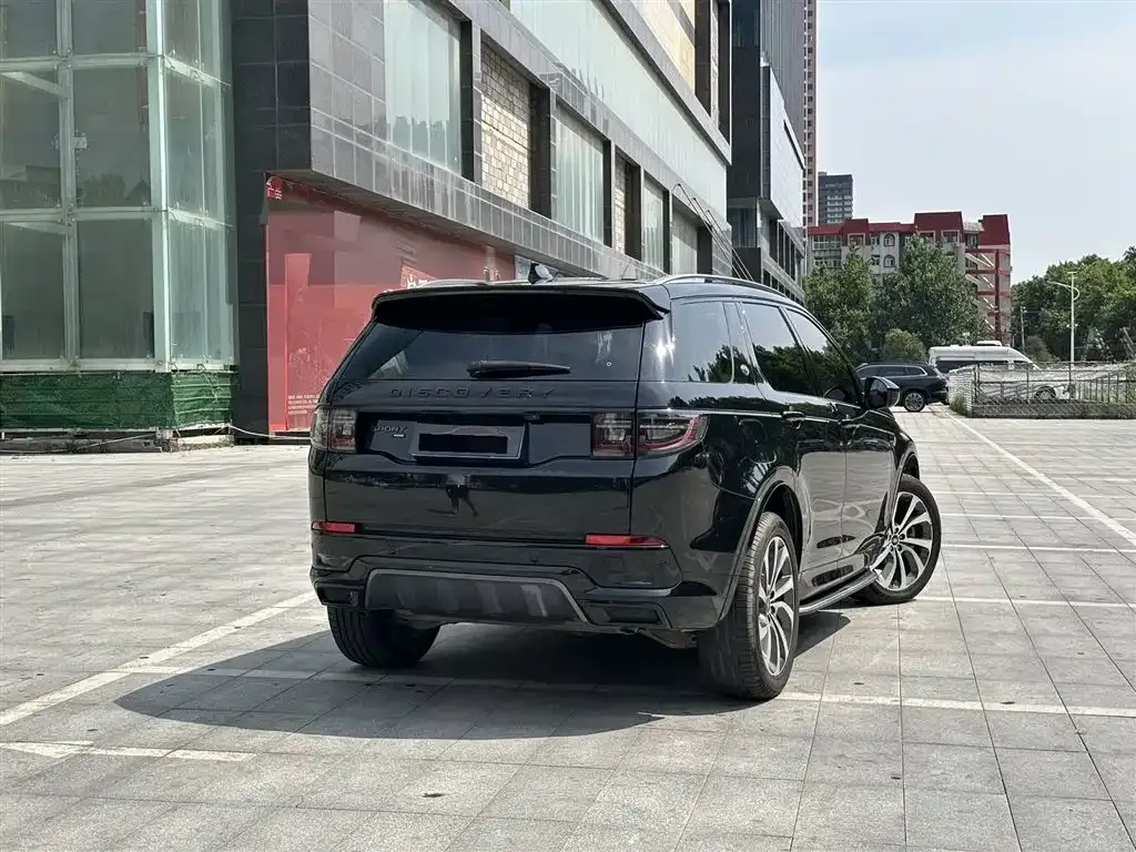 Land Rover Discovery Sport — фото 8