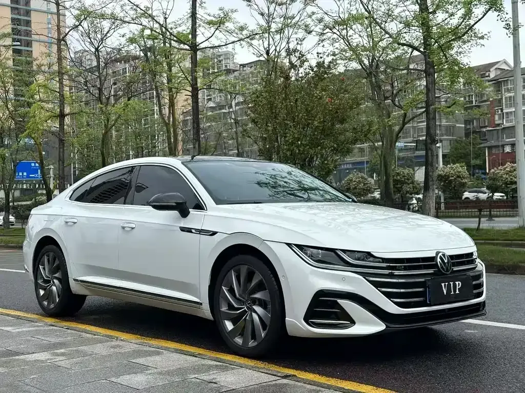 Volkswagen CC — фото 8