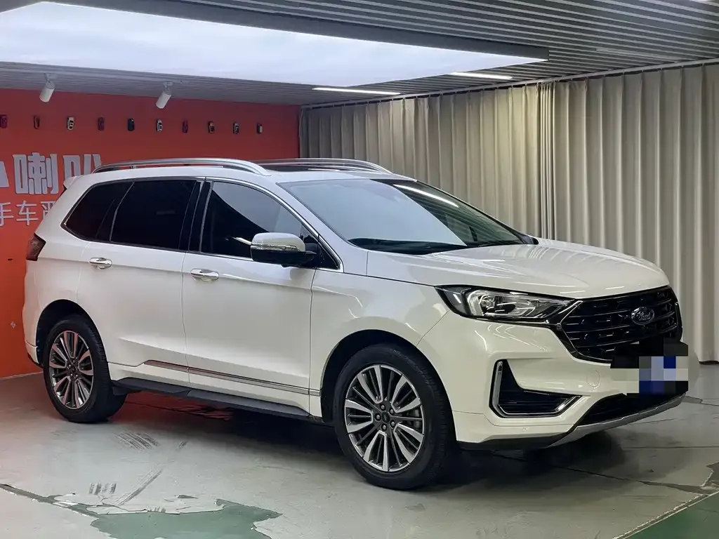 Ford Edge — фото 2