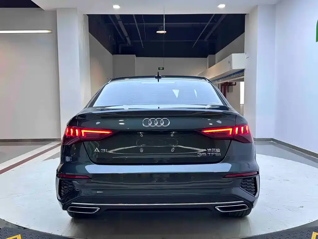 Audi A3 — фото 2