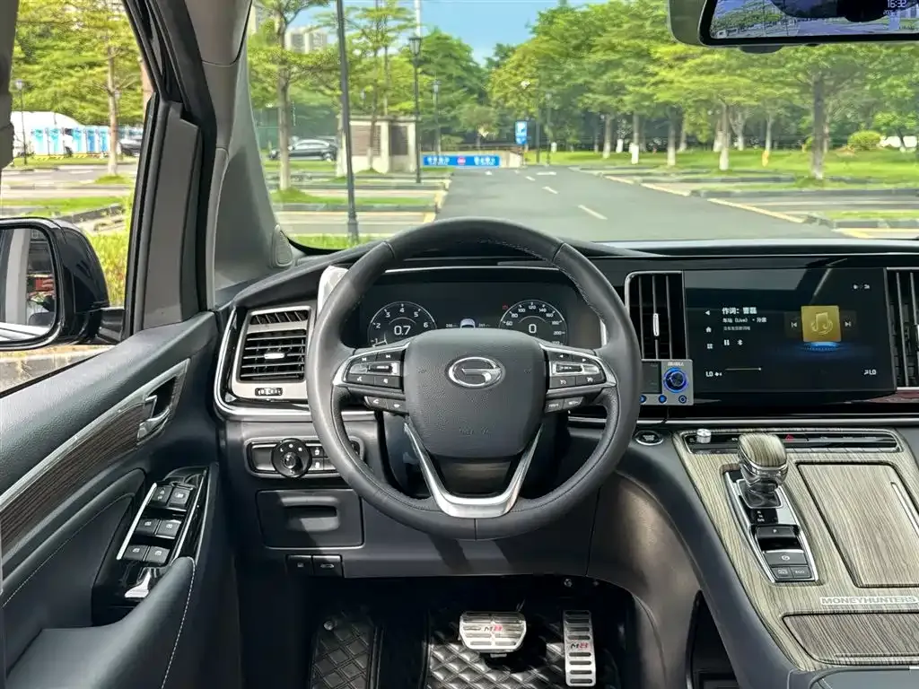 GAC Motor Trumpchi M8 — фото 4