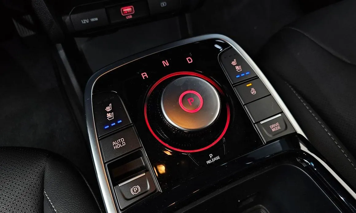 Kia Niro — фото 6