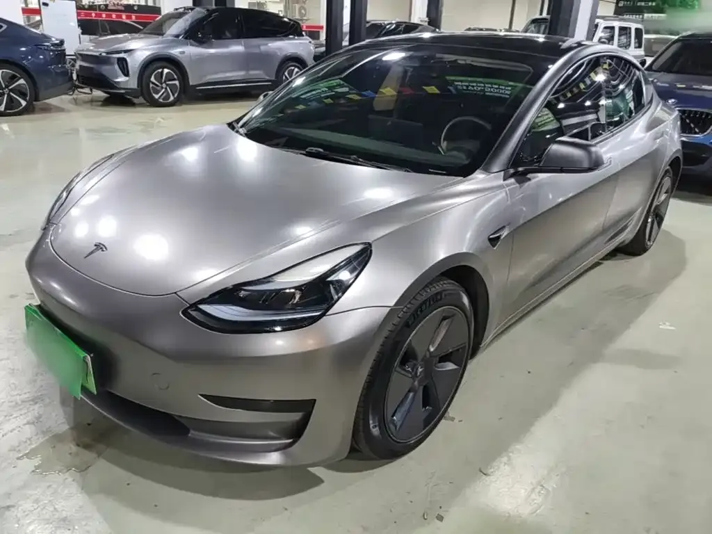 Tesla Model 3 — фото 3