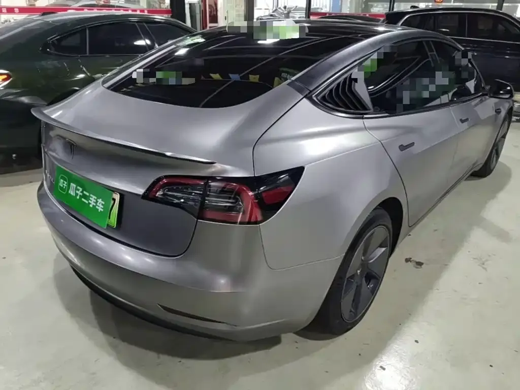 Tesla Model 3 — фото 2