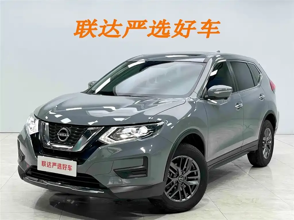 Nissan X-Trail — фото 1