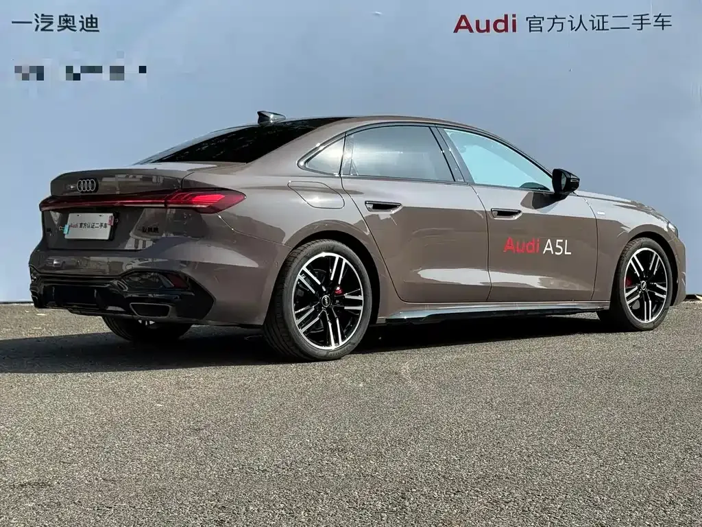 Audi A5L — фото 8