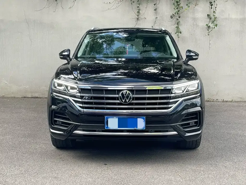 Volkswagen Touareg — фото 4