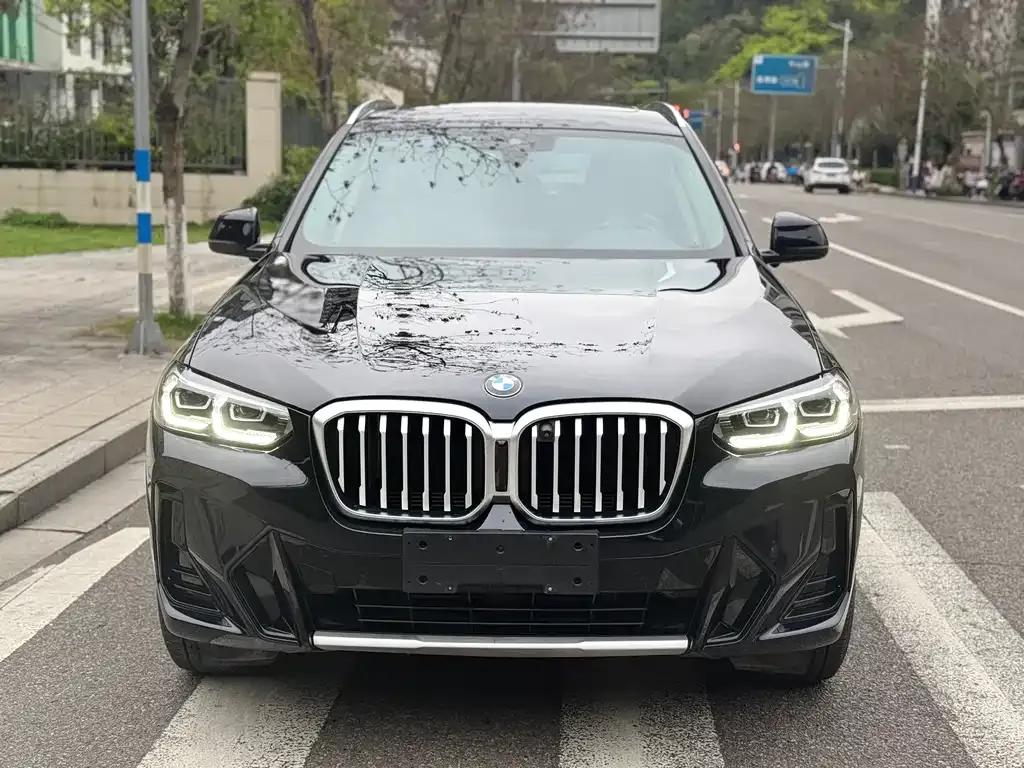 BMW X3 — фото 3