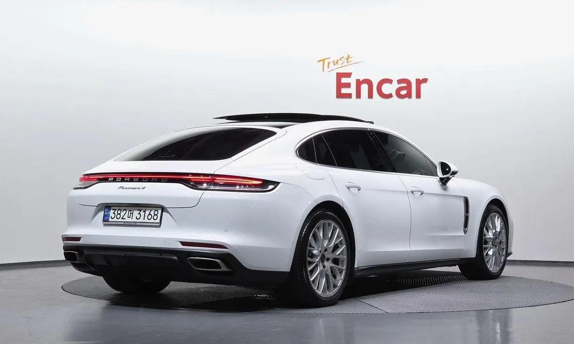 Porsche Panamera 2021 из KR, фото 4