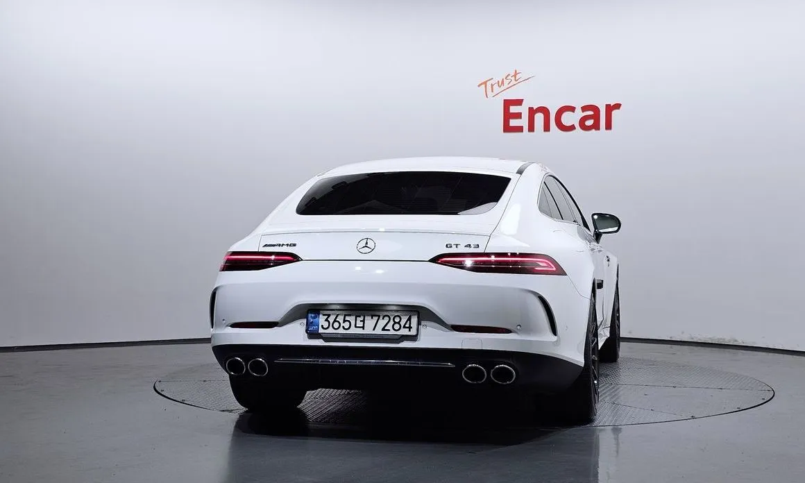 Mercedes-Benz AMG GT — фото 8
