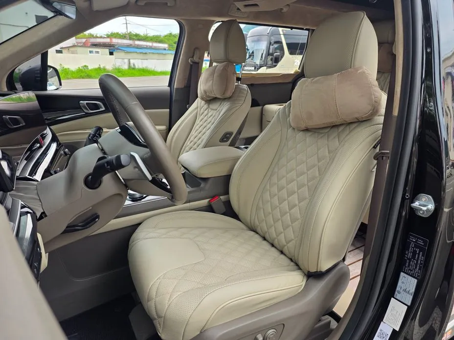 Kia Carnival — фото 3