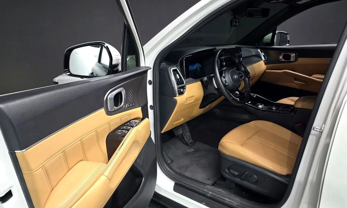 Kia Sorento — фото 7