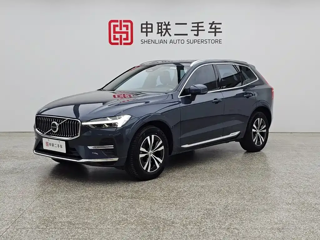 Volvo XC60 — фото 1