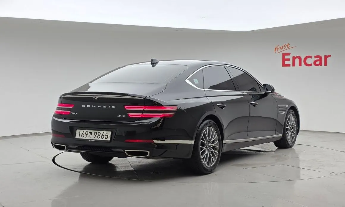 Genesis G80 — фото 2