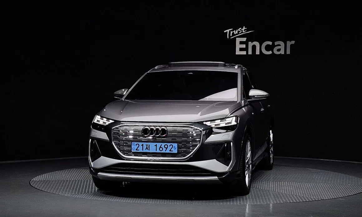 Audi Q4 e-tron 2025 из KR, фото 4