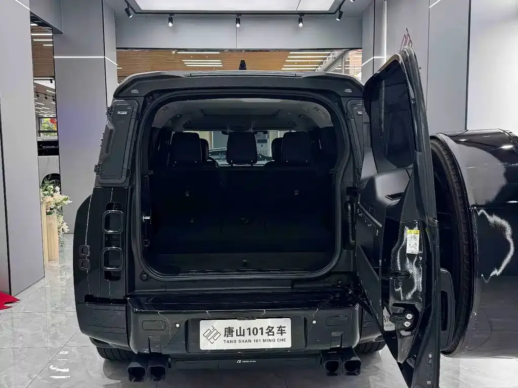 Land Rover Defender — фото 3