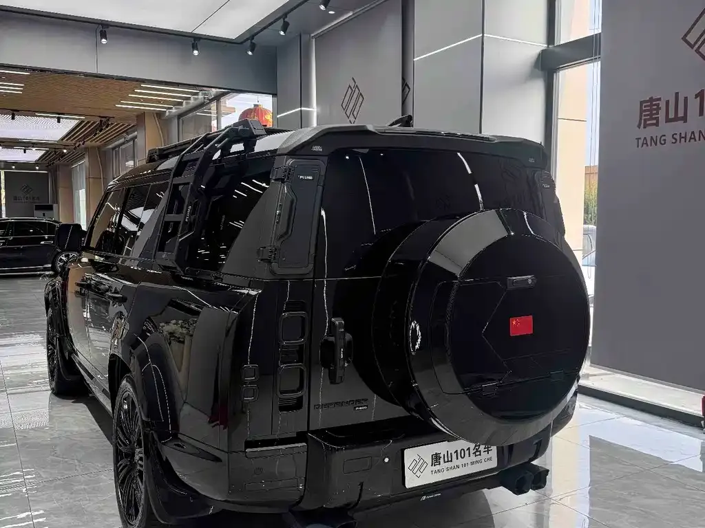 Land Rover Defender — фото 2