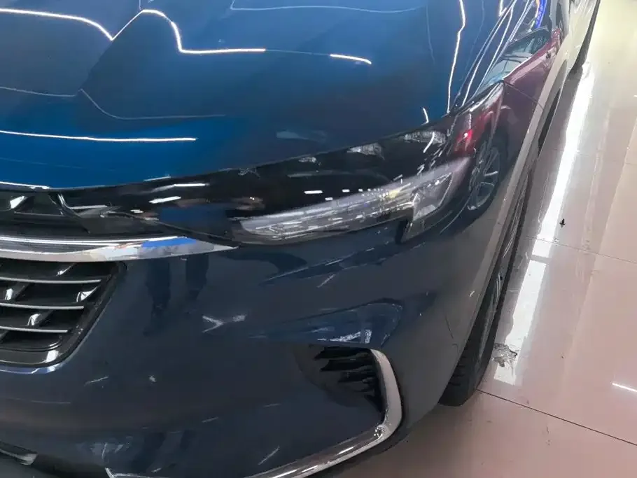 Buick Envision Plus — фото 3
