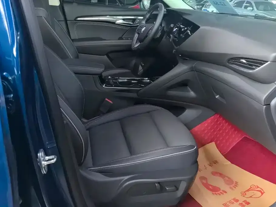 Buick Envision Plus — фото 5