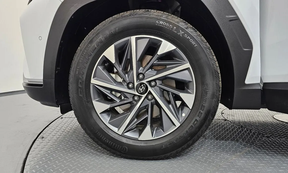 Hyundai Tucson 2023 из KR, фото 7