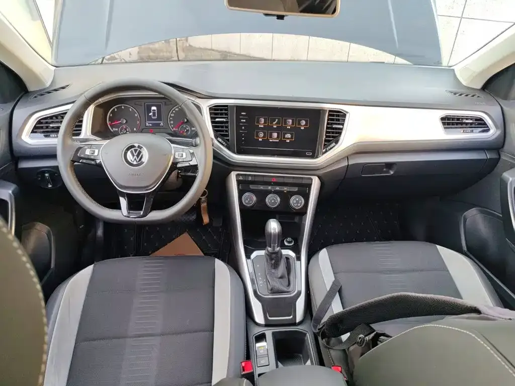 Volkswagen T-Roc 2021 из CN, фото 5