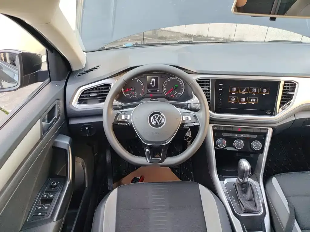 Volkswagen T-Roc 2021 из CN, фото 10