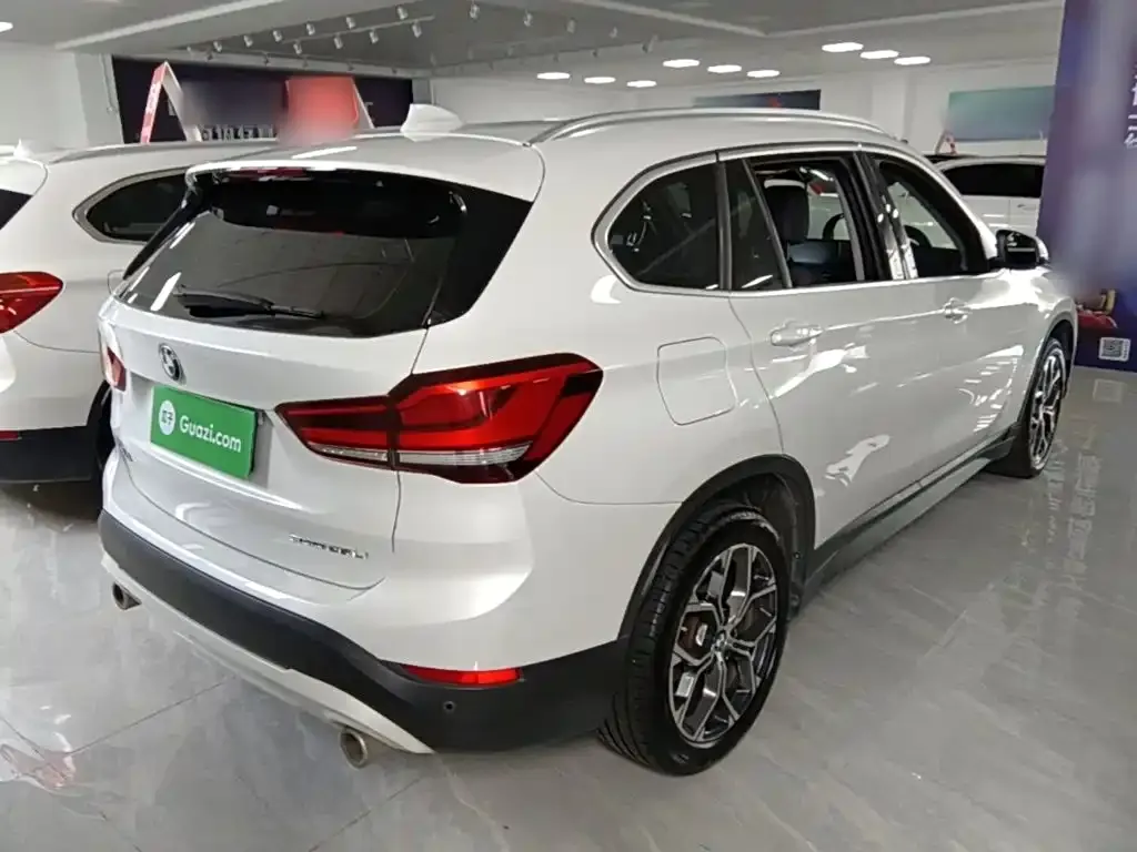 BMW X1 — фото 2